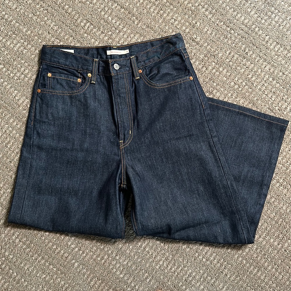 Levi’s Cropped Wide Leg Ribcage Indigo Jeans